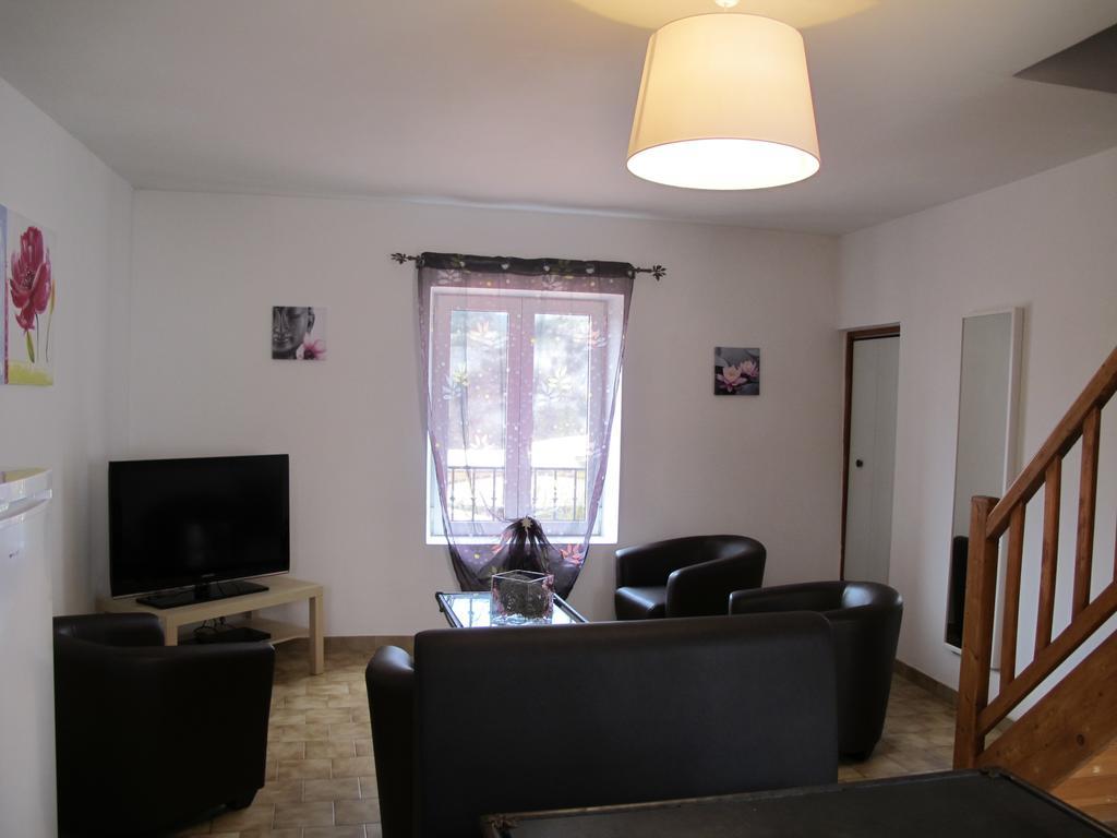דירות Saint-Martin-dʼArdèche Cairenou Location חדר תמונה