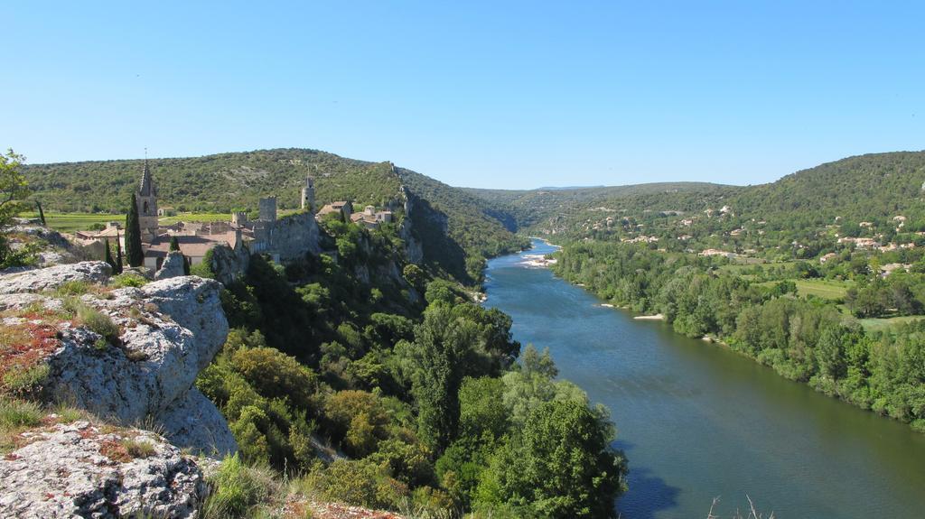 דירות Saint-Martin-dʼArdèche Cairenou Location מראה חיצוני תמונה